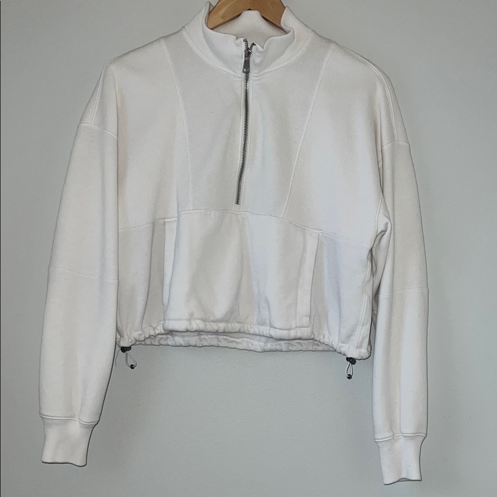 Abercrombie & Fitch White Cropped Quarter-Zip Pullover